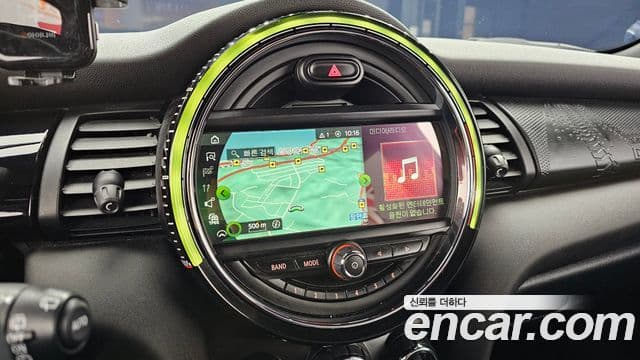 Mini Cooper S 2019 — Şəkil 14/20