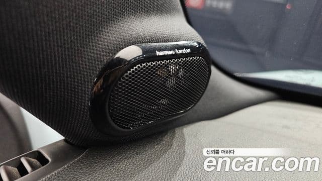 Mini Cooper S 2019 — Şəkil 18/20