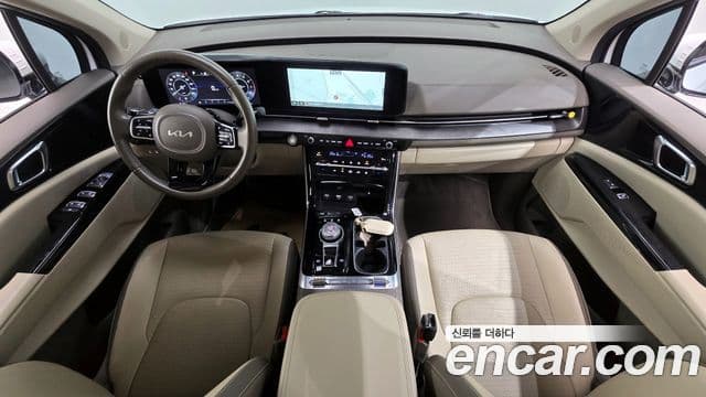 Kia Carnival 2022 — ფოტო 7/20