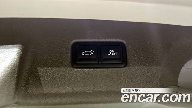 Kia Carnival 2022 — ფოტო 20/20