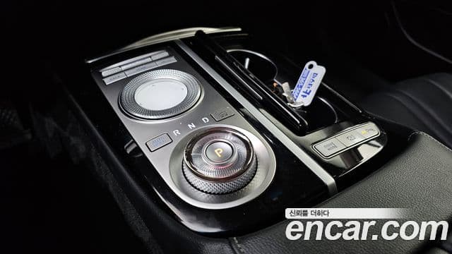 Genesis Electrified G80 2021 — Şəkil 9/20