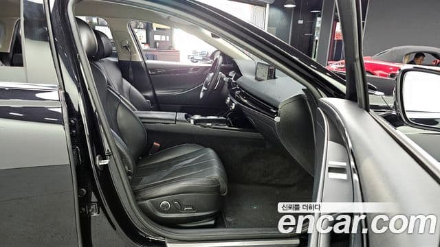 Genesis Electrified G80 2021 — Şəkil 11/20