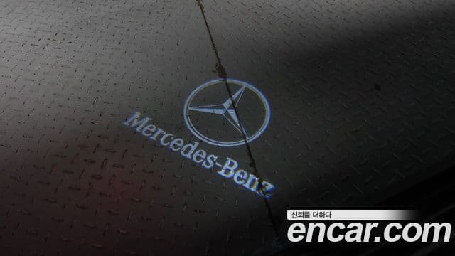 Mercedes-Benz E-Class 2018 — Şəkil 20/20