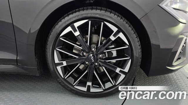 Kia K5 2024 — ფოტო 4/20