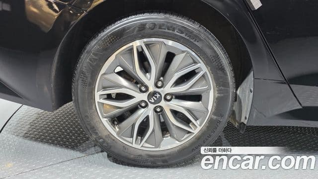 Kia K5 2021 — Şəkil 5/20