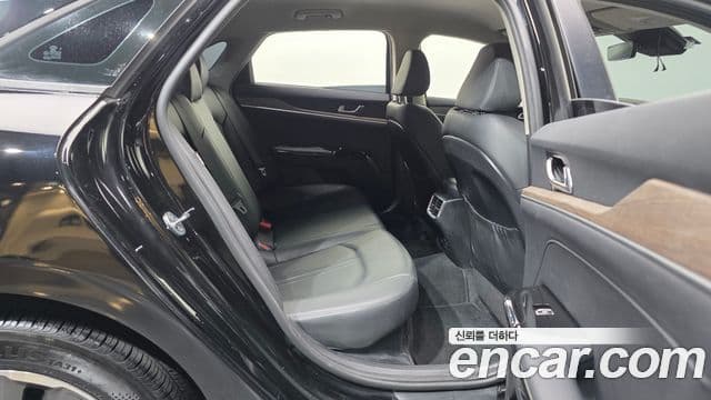Kia K5 2021 — Şəkil 12/20