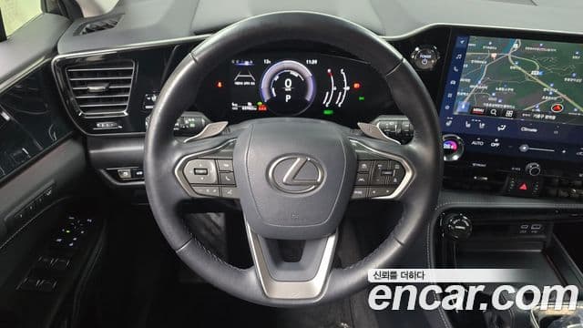 Lexus NX350h 2022 — Фото 13/20