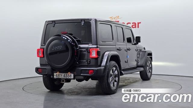 Jeep Wrangler 2019 — ფოტო 2/20