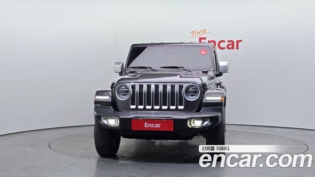 Jeep Wrangler 2019 — ფოტო 3/20