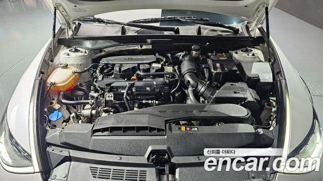 Hyundai Sonata 2021 — ფოტო 5/20