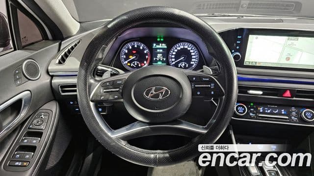 Hyundai Sonata 2021 — ფოტო 12/20