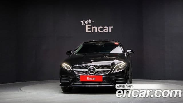 Mercedes-Benz E-Class 2019 — ფოტო 3/20