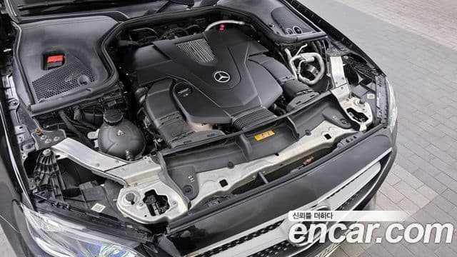 Mercedes-Benz E-Class 2019 — ფოტო 6/20
