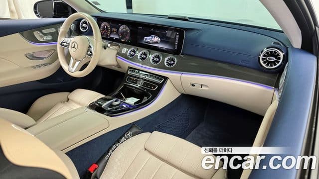 Mercedes-Benz E-Class 2019 — ფოტო 7/20