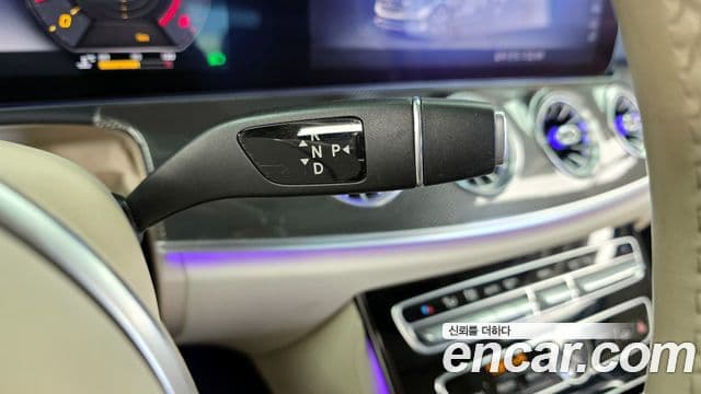 Mercedes-Benz E-Class 2019 — ფოტო 9/20