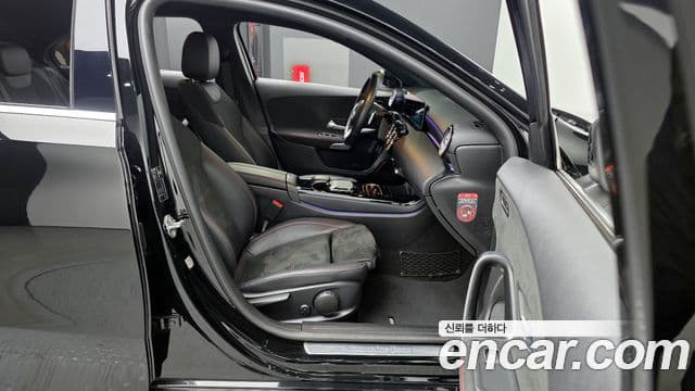 Mercedes-Benz A-Class 2020 — Şəkil 11/20