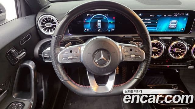 Mercedes-Benz A-Class 2020 — Şəkil 13/20