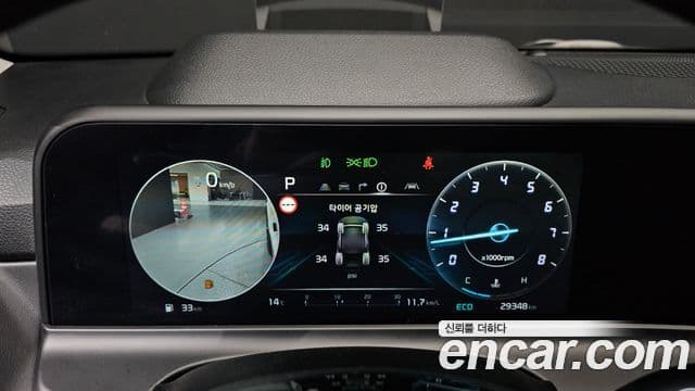 Kia Seltos 2023 — ფოტო 8/20