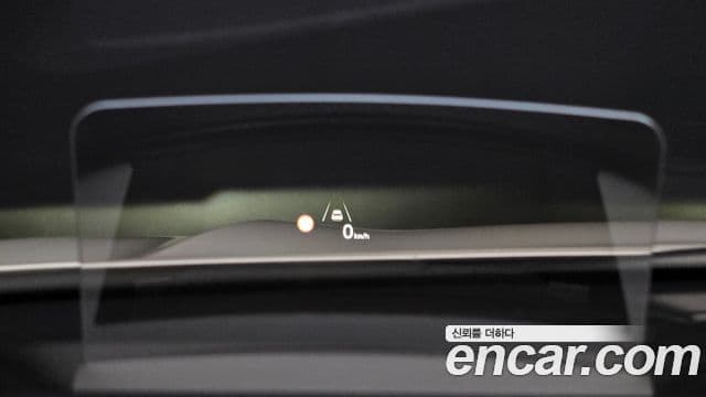 Kia Seltos 2023 — ფოტო 15/20