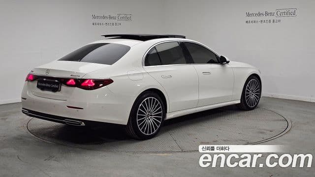 Mercedes-Benz E-Class 2024 — Şəkil 2/20