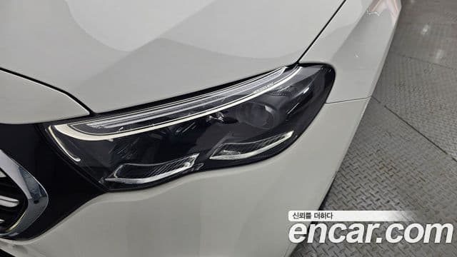 Mercedes-Benz E-Class 2024 — Şəkil 17/20