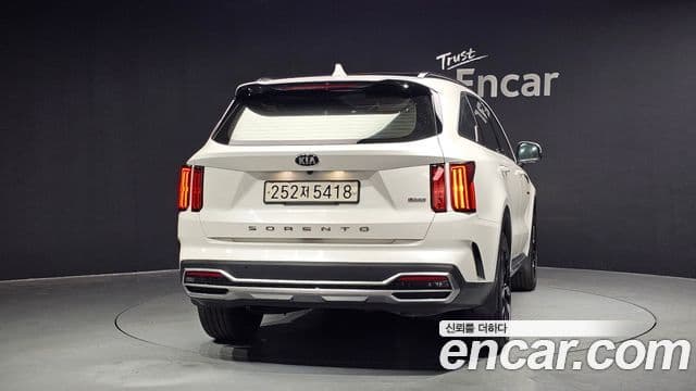 Kia Sorento 2021 — ფოტო 4/20