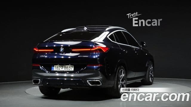 BMW X6 2021 — фото 2 из 20