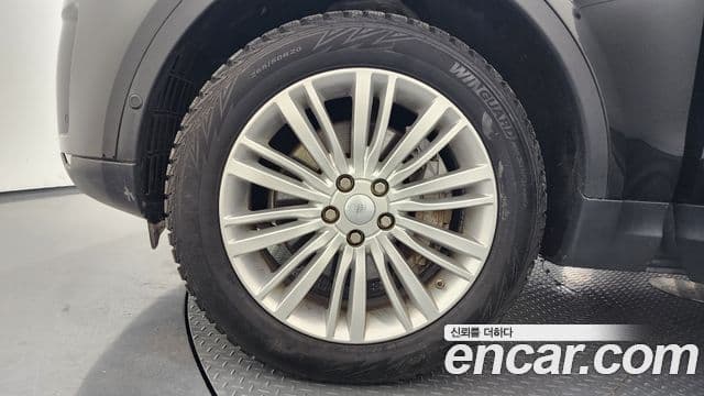 Land Rover Discovery 5 2019 — Şəkil 4/20