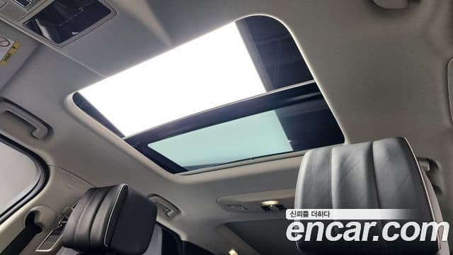 Land Rover Discovery 5 2019 — Şəkil 19/20