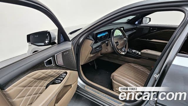 Kia K8 2024 — фото 10 из 20