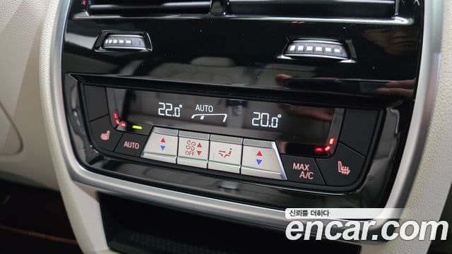 BMW X6 2020 — Фото 18/20