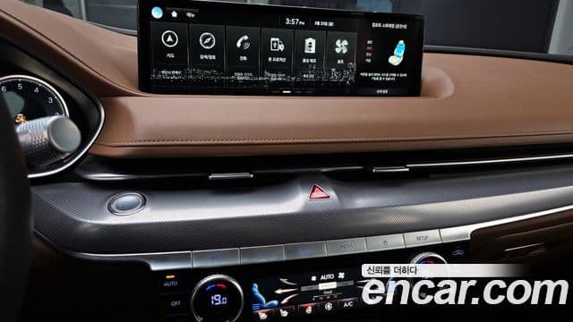 Genesis Electrified G80 2021 — Şəkil 14/20