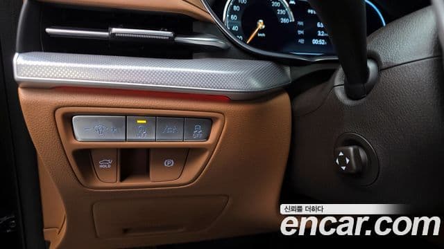 Genesis Electrified G80 2021 — Şəkil 19/20