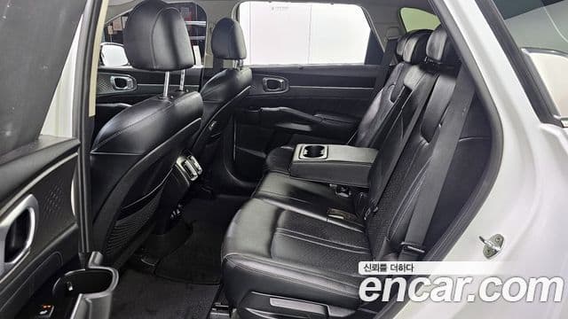 Kia Sorento 2020 — Фото 12/20