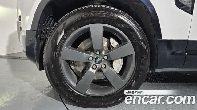Land Rover Defender 2024 — ფოტო 5/20