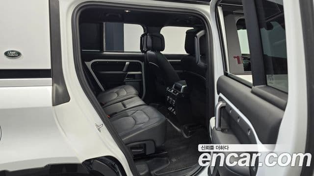 Land Rover Defender 2024 — ფოტო 12/20