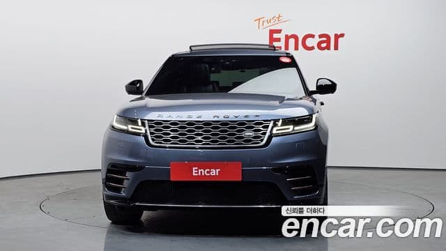 Land Rover Range Rover Velar 2018 — ფოტო 2/20