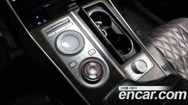 Genesis GV80 2020 — Şəkil 9/20