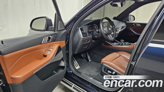 BMW X7 2022 — фото 10 из 20