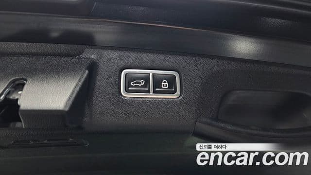 Kia Sorento 2023 — фото 20 из 20