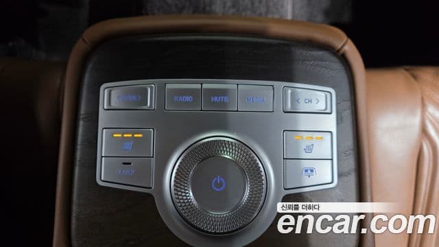 Genesis Electrified G80 2021 — ფოტო 19/20