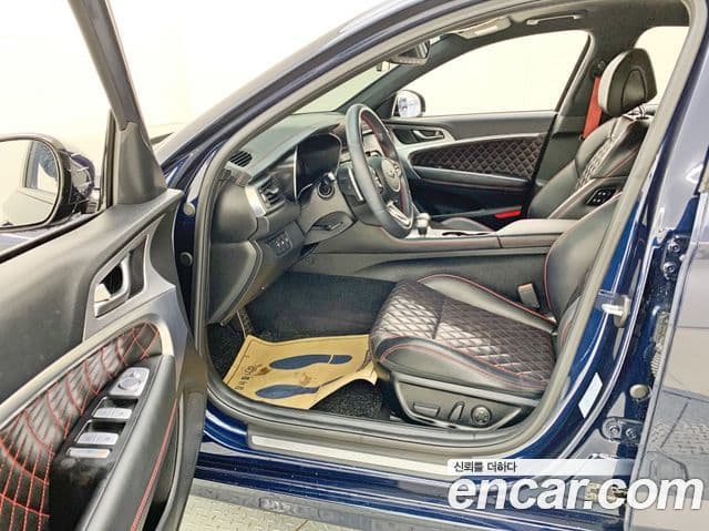 Genesis G70 2021 — фото 9 из 20