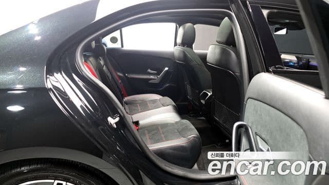 Mercedes-Benz A-Class 2022 — Şəkil 12/20