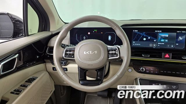 Kia Carnival 2024 — Фото 13/20