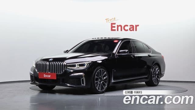 BMW 7 Series 2021 — ფოტო 1/20