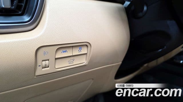 Kia Sorento 2020 — Фото 17/20
