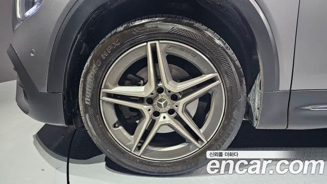 Mercedes-Benz GLB-Class 2021 — ფოტო 5/20