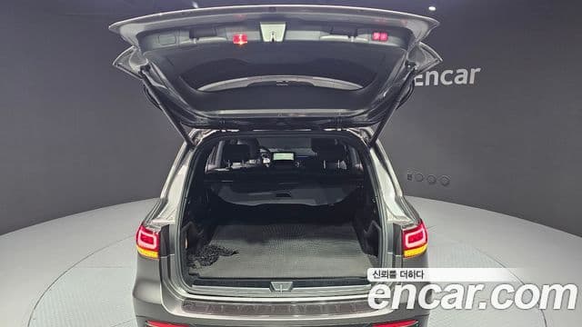 Mercedes-Benz GLB-Class 2021 — ფოტო 19/20