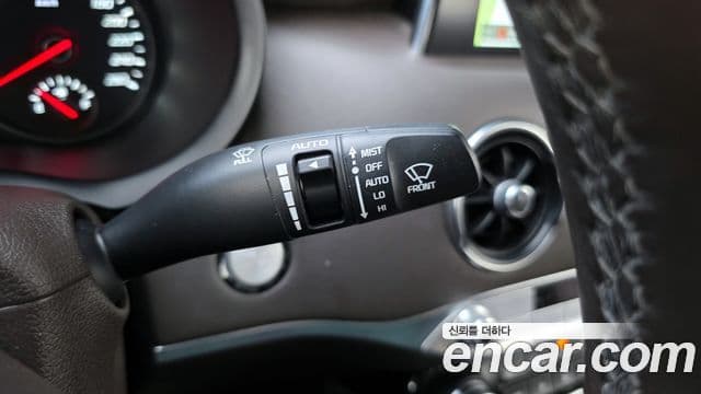 Kia Stinger 2020 — Фото 15/20
