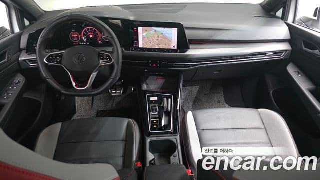 Volkswagen Golf 2023 — ფოტო 7/20